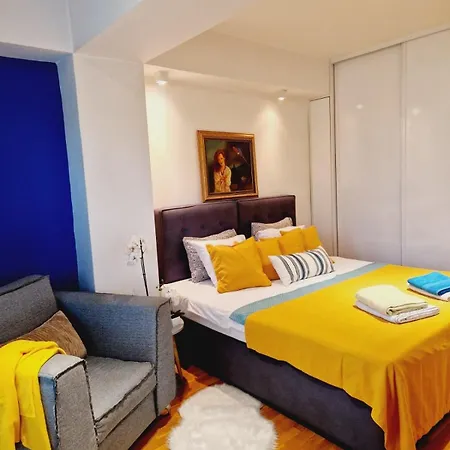 Apartment Kamche Lux *