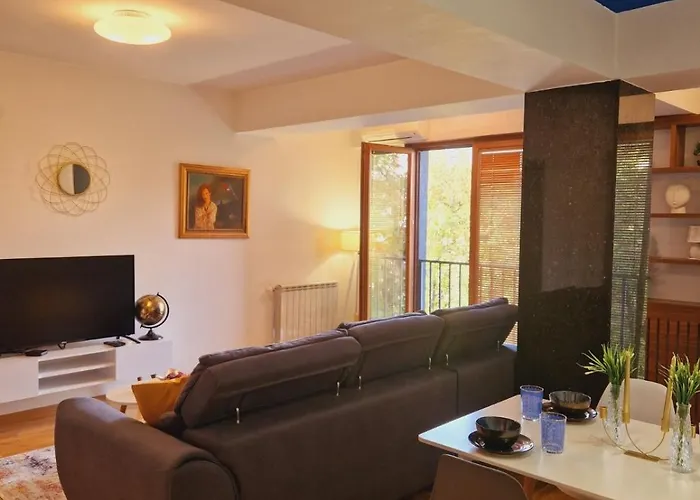 Kamche Lux Apartment *